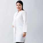 روپوش پزشکی زنانه مدل یقه انگلیسی دکمه مخفی